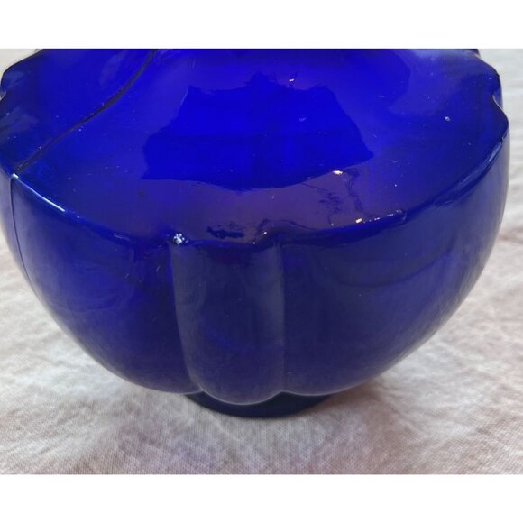 Rare Find Cobalt Blue Glass Vase Fluted (Tulip) Scallop Rim Design 40s Vintage - Picture 3 of 9
